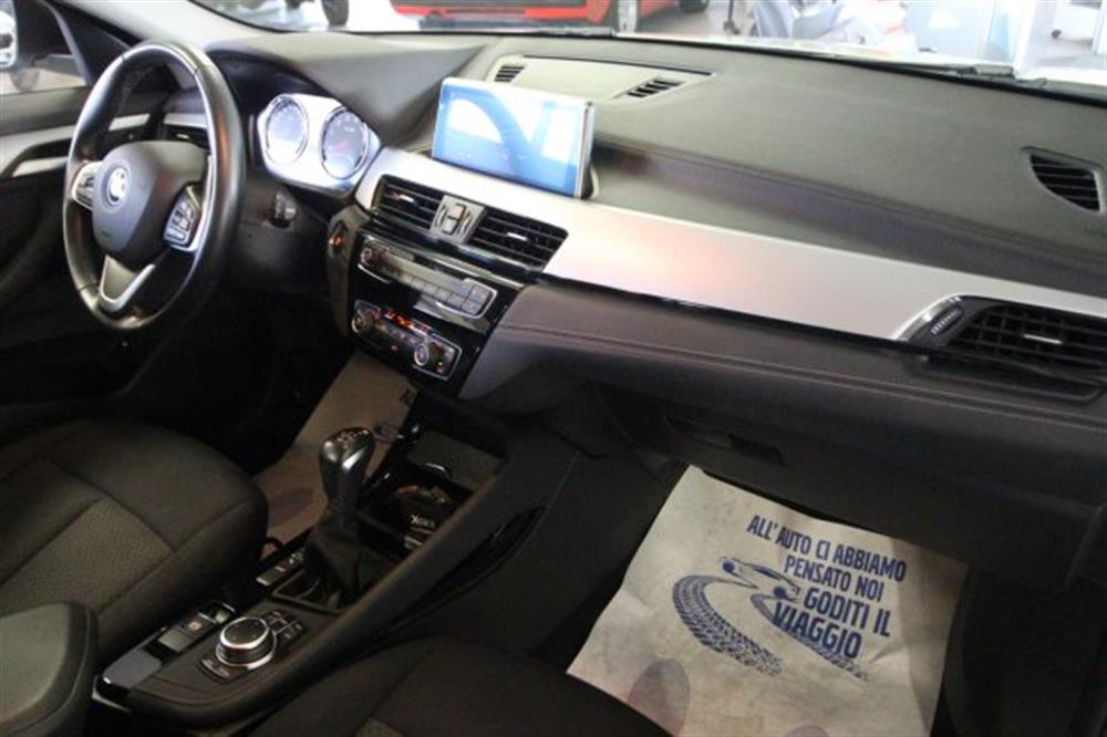 X2 X2 xDrive25e Business-X