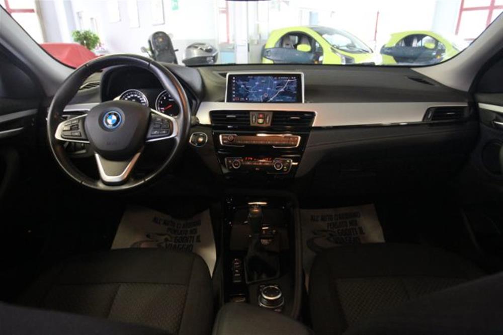 X2 X2 xDrive25e Business-X