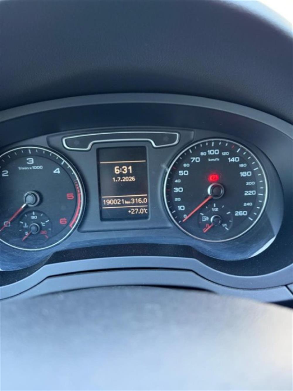 Q3 Q3 2.0 TDI 177 CV quatt