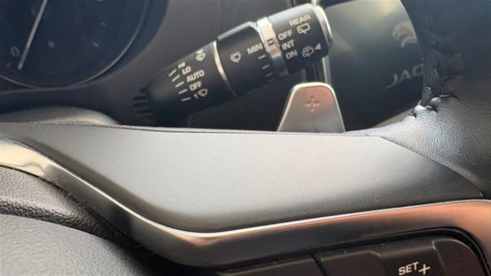 F-Pace F-Pace 2.0 D 180 CV AUTO RD