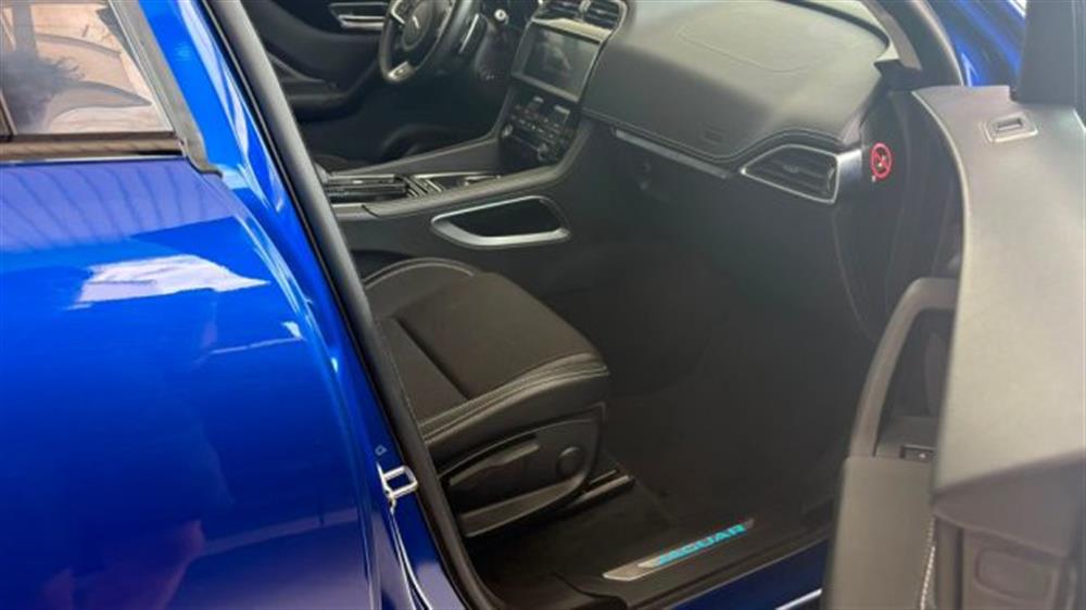 F-Pace F-Pace 2.0 D 180 CV AUTO RD