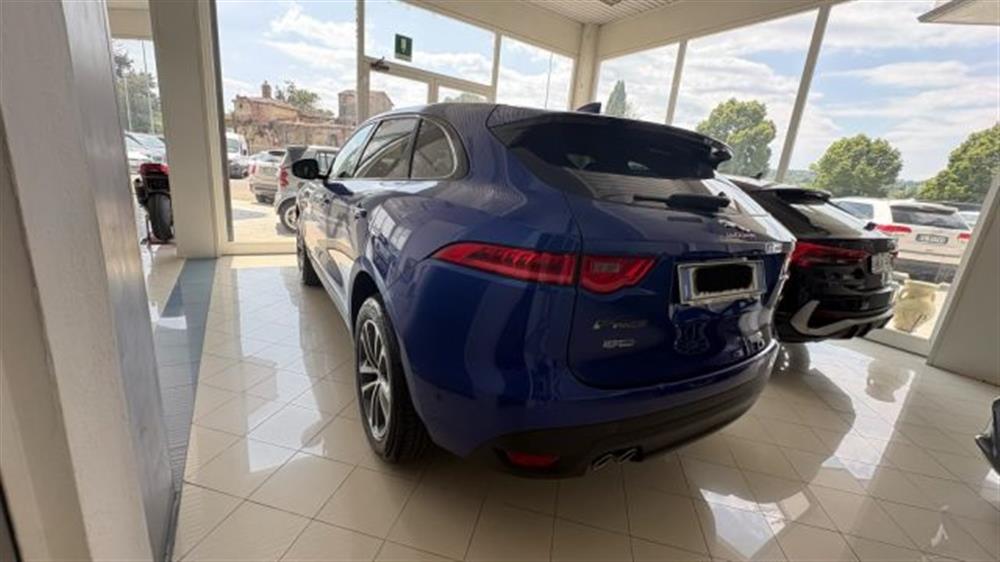F-Pace F-Pace 2.0 D 180 CV AUTO RD