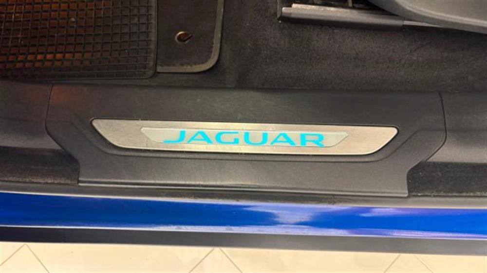 F-Pace F-Pace 2.0 D 180 CV AUTO RD