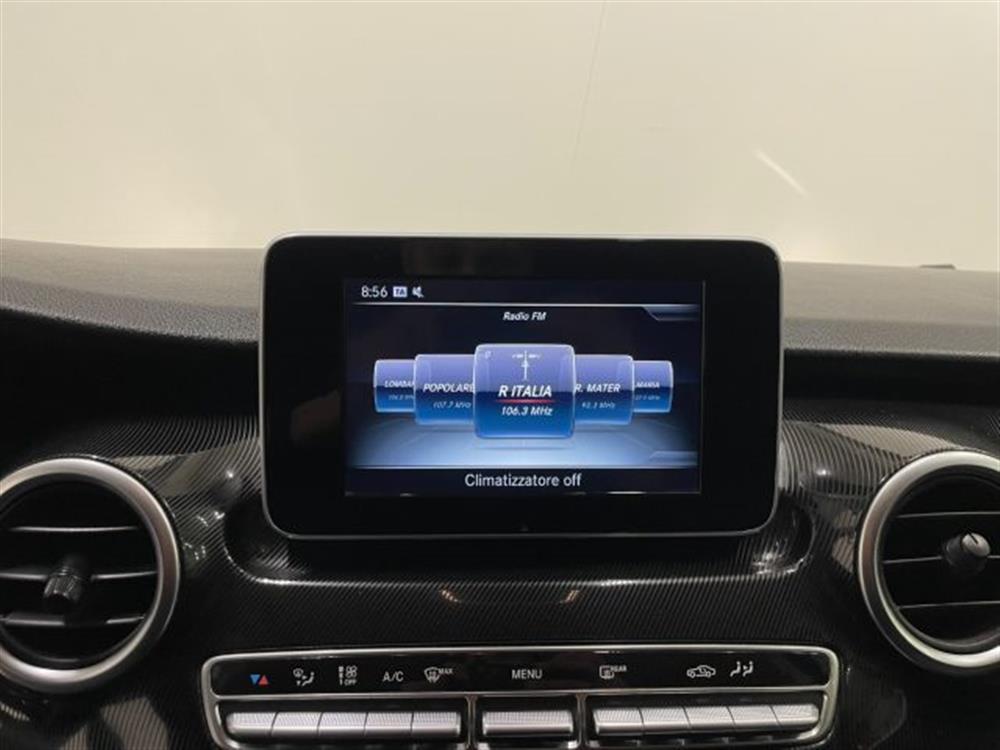 V 220 V 220 d 220D Executive Lo