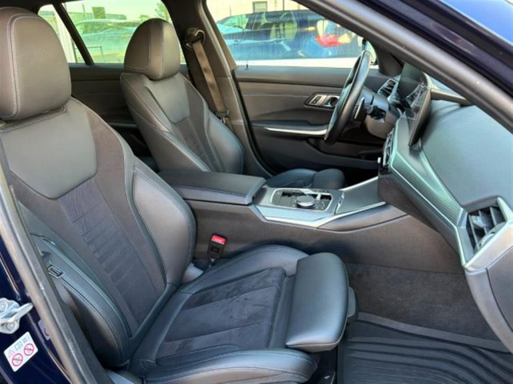 318 318 d 48V Touring Msport