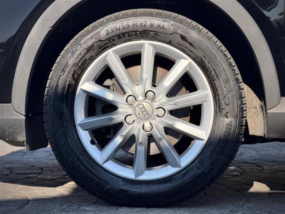 Q3 Q3 2.0 TDI 150 CV S tro