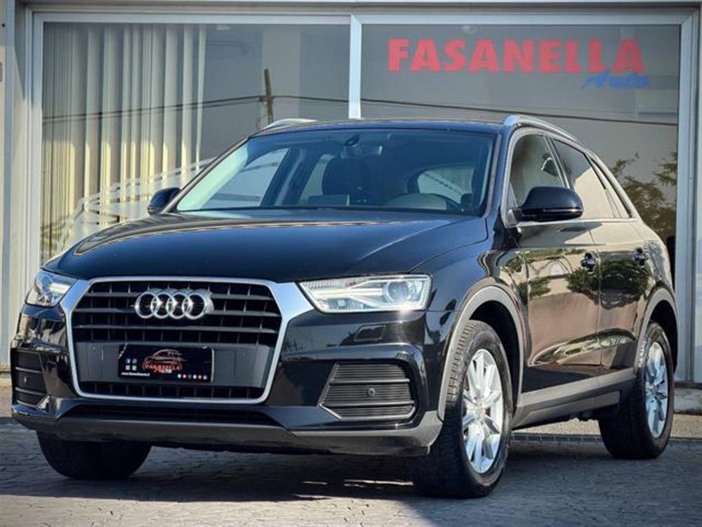 Q3 Q3 2.0 TDI 150 CV S tro