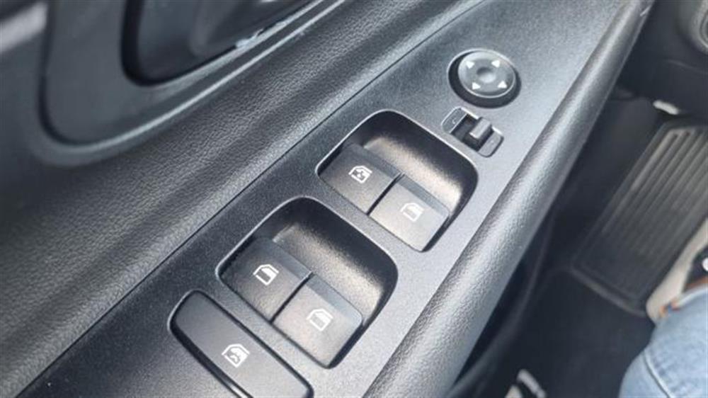 i20 i20 1.0 T-GDI Connectlin