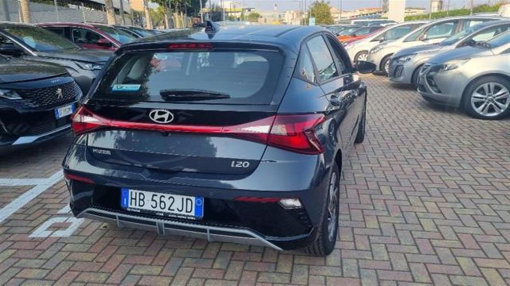 i20 i20 1.0 T-GDI Connectlin