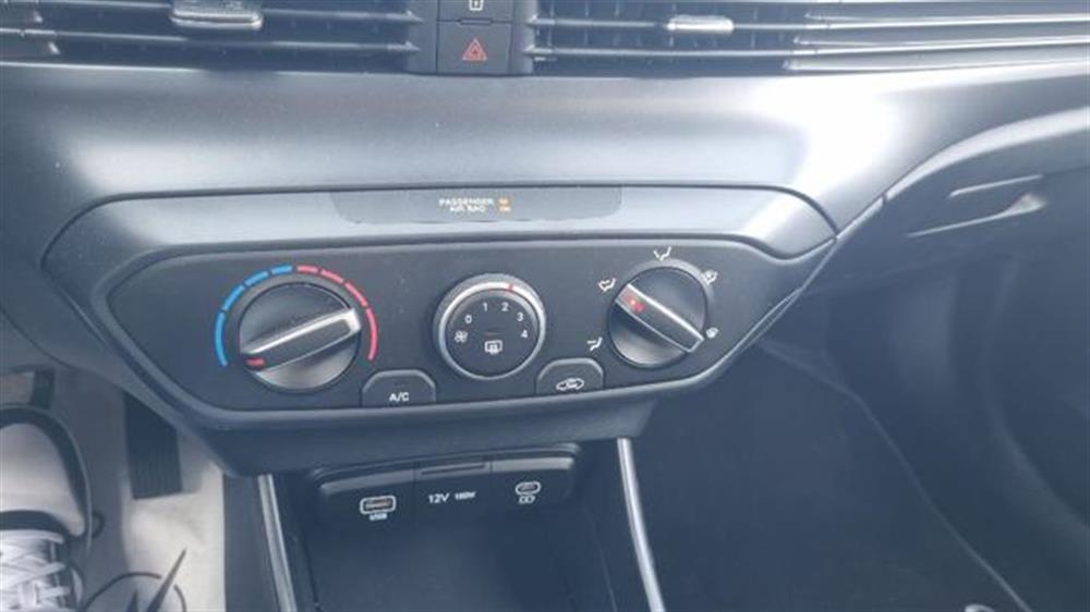 i20 i20 1.0 T-GDI Connectlin