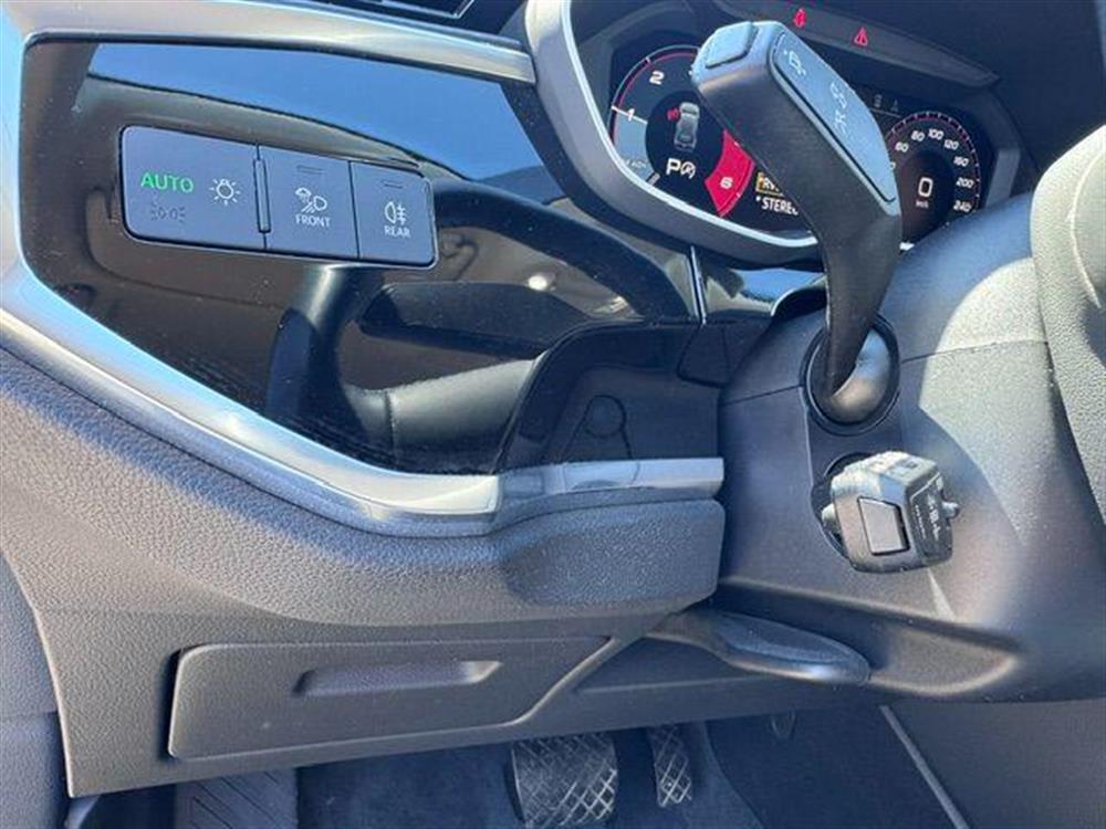 Q3 Q3 35 TDI quattro S tro