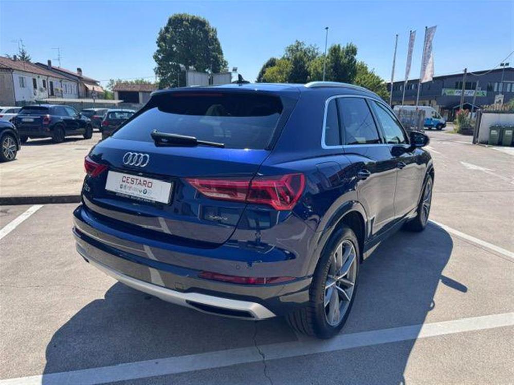 Q3 Q3 35 TDI quattro S tro