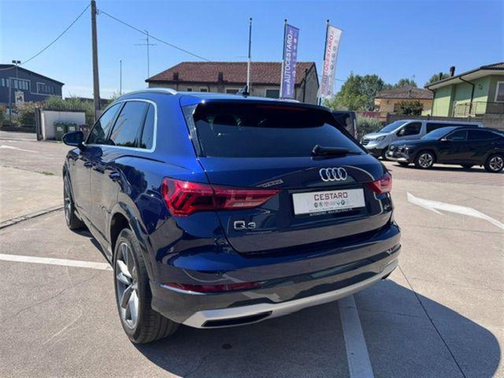 Q3 Q3 35 TDI quattro S tro