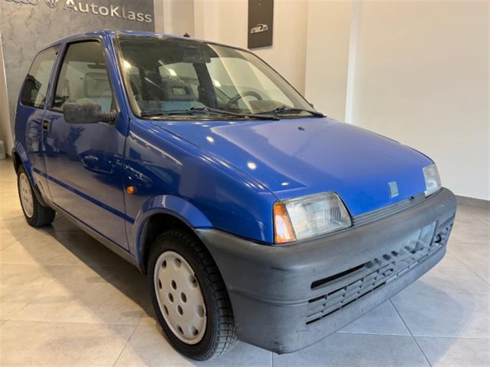 Cinquecento Cinquecento 900i cat Young