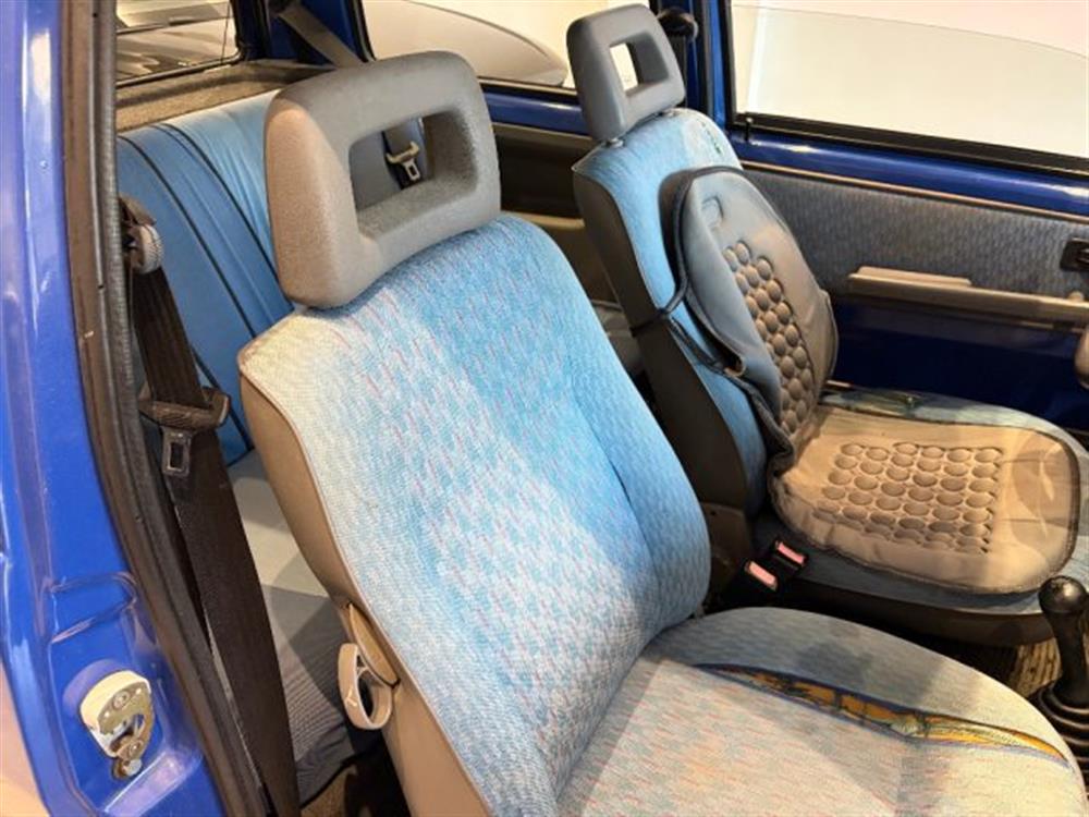 Cinquecento Cinquecento 900i cat Young