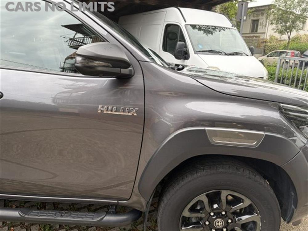 Hilux Hilux 2.4 D-4D A/T 4WD 4 p