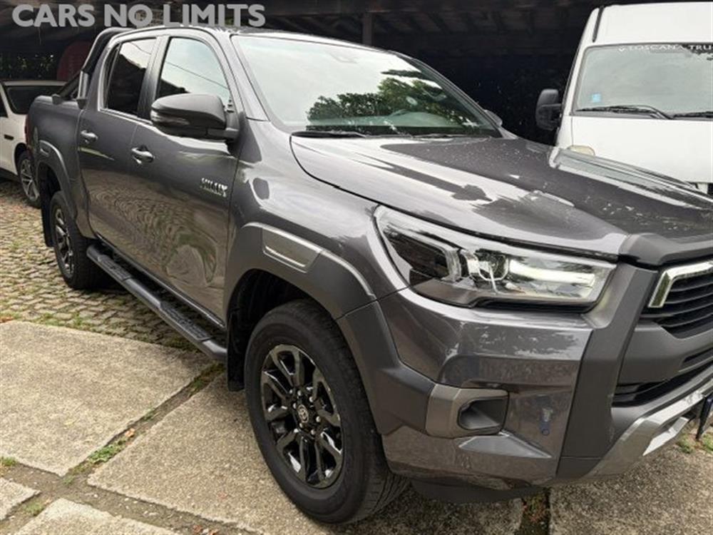 Hilux Hilux 2.4 D-4D A/T 4WD 4 p