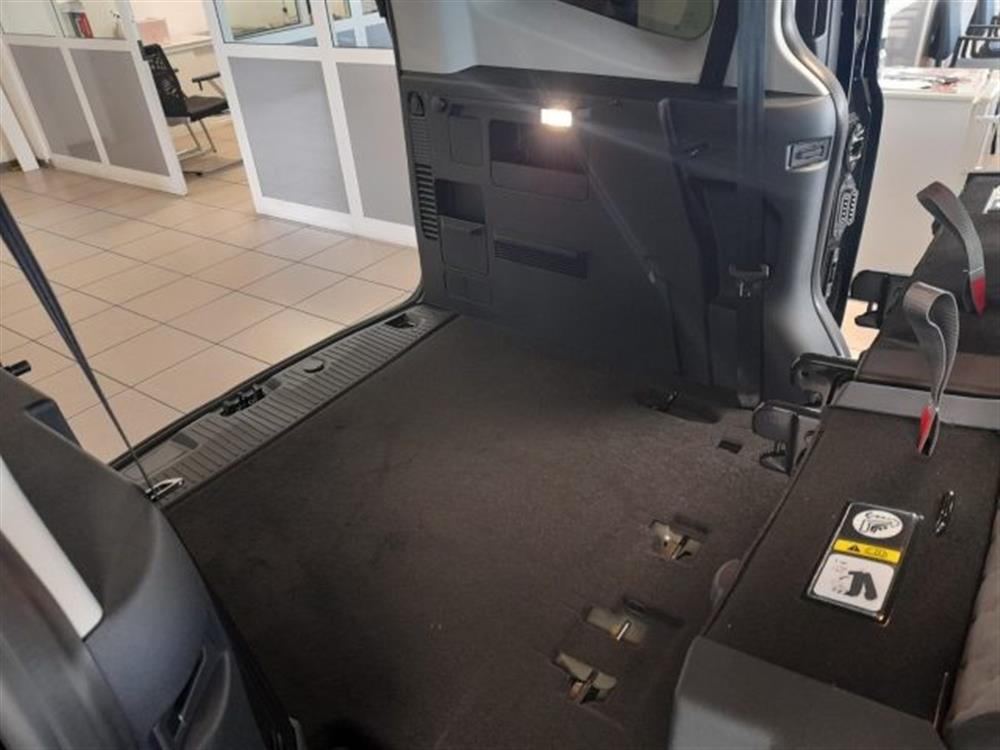 Tourneo Courier Tourneo Courier TITANIUM 1.0 BENZINA