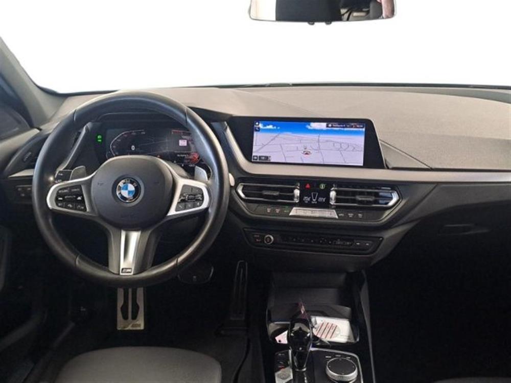118 118 d 5p. Msport Aut.