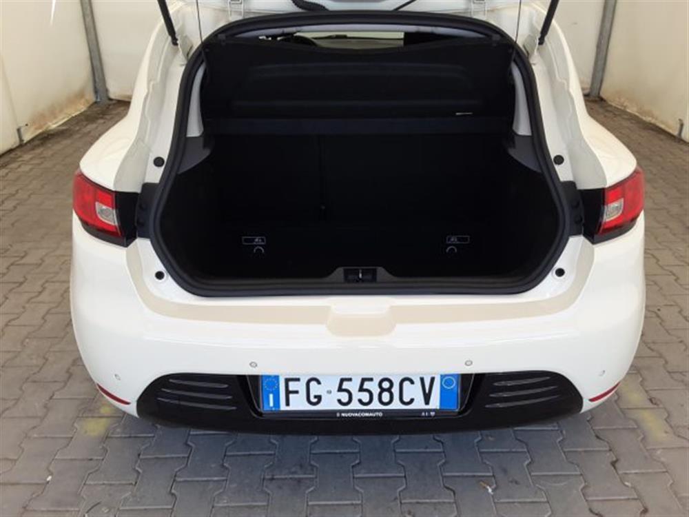 Clio Clio 1.2 75cv 5 porte Zen