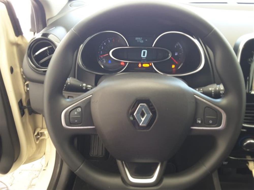 Clio Clio 1.2 75cv 5 porte Zen