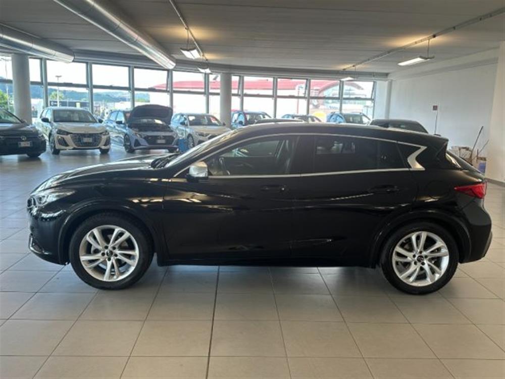 Q30 Q30 1.500 DIESEL 110 CV