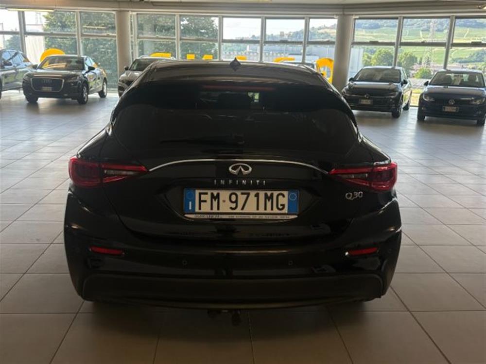 Q30 Q30 1.500 DIESEL 110 CV
