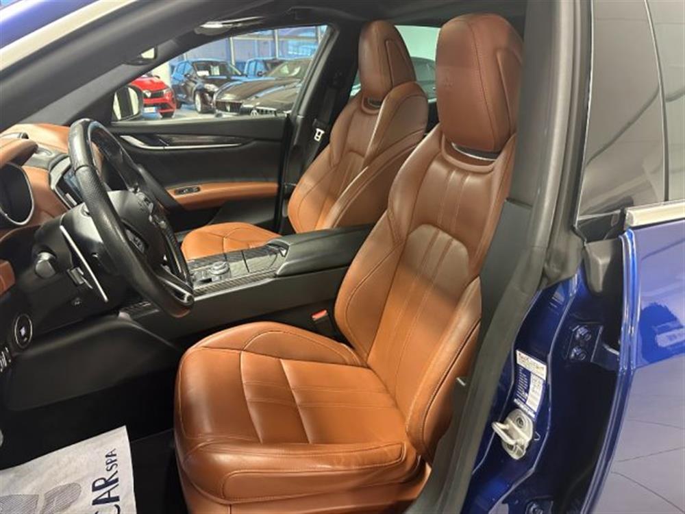 Ghibli Ghibli 3.000 DIESEL 275 CV