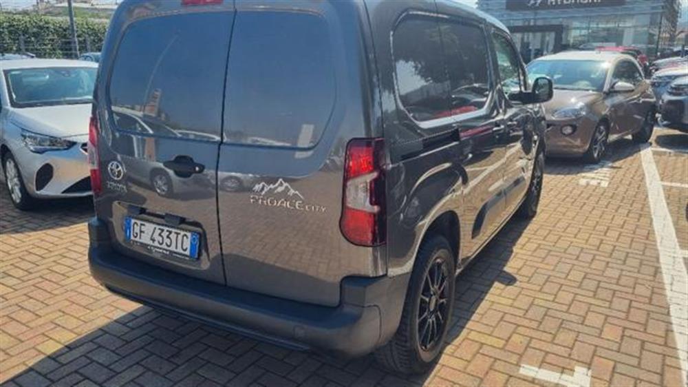 Proace City Proace City 1.5D 130 CV S&S PC 4