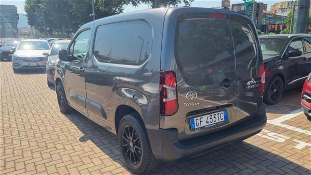 Proace City Proace City 1.5D 130 CV S&S PC 4