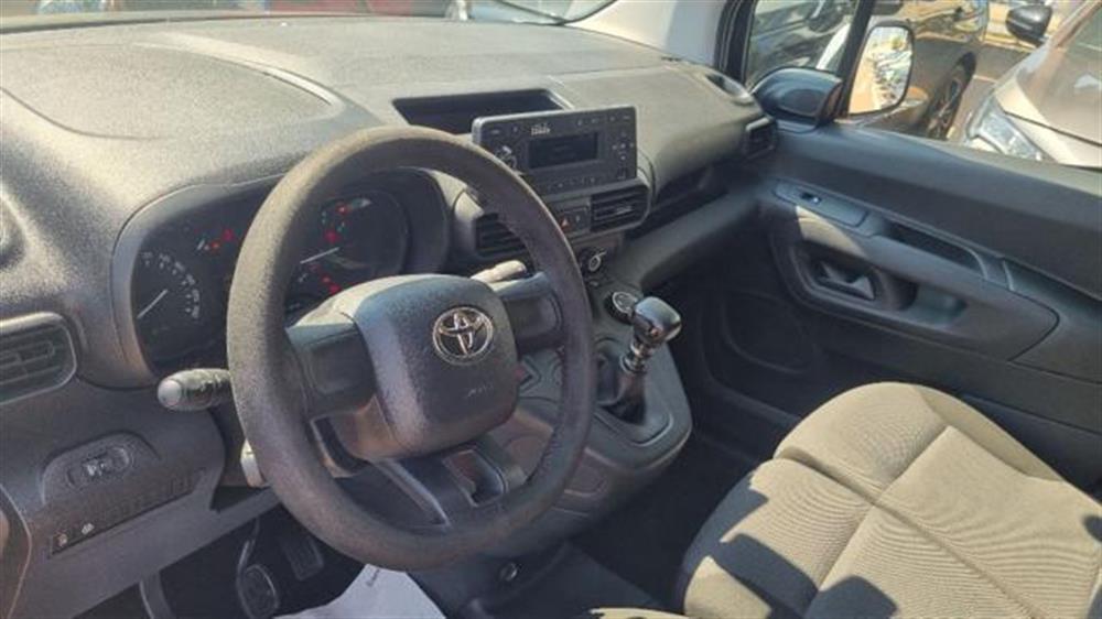 Proace City Proace City 1.5D 130 CV S&S PC 4
