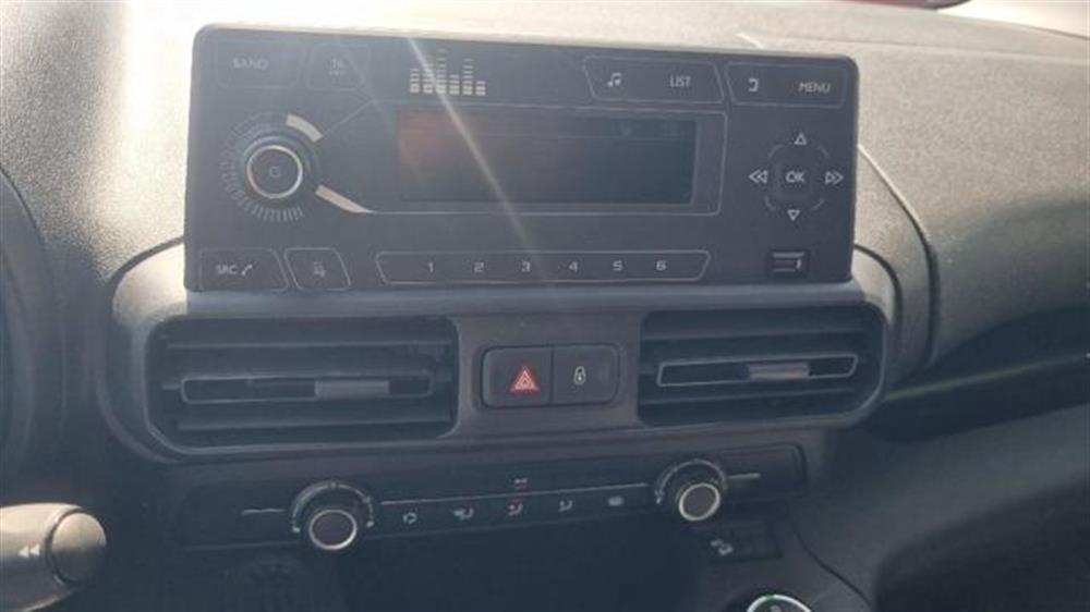 Proace City Proace City 1.5D 130 CV S&S PC 4