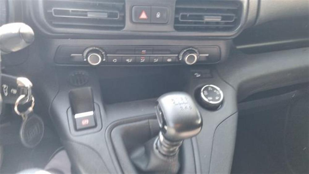 Proace City Proace City 1.5D 130 CV S&S PC 4