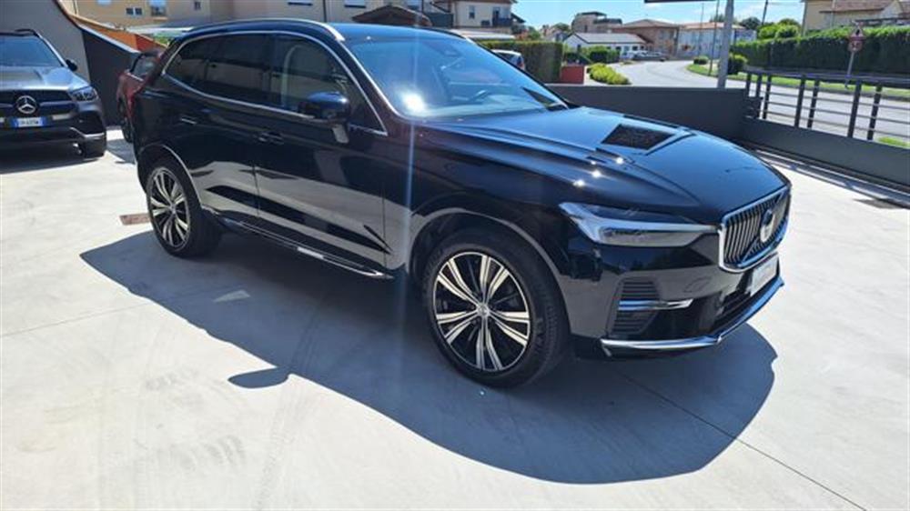 XC60 XC60 B4 (d) AWD automatic