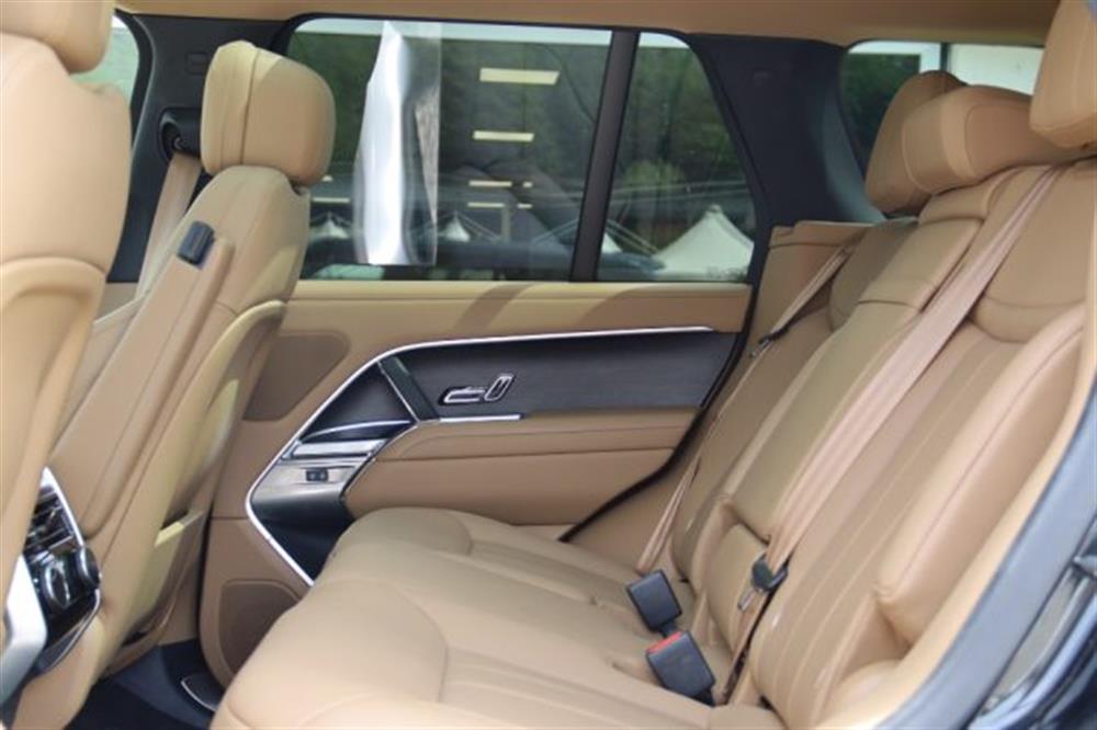 Range Rover Range Rover 3.0 I6 HSE LWB IVA E