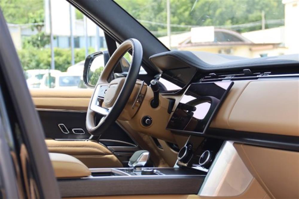 Range Rover Range Rover 3.0 I6 HSE LWB IVA E