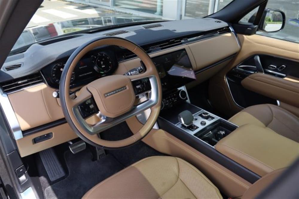 Range Rover Range Rover 3.0 I6 HSE LWB IVA E