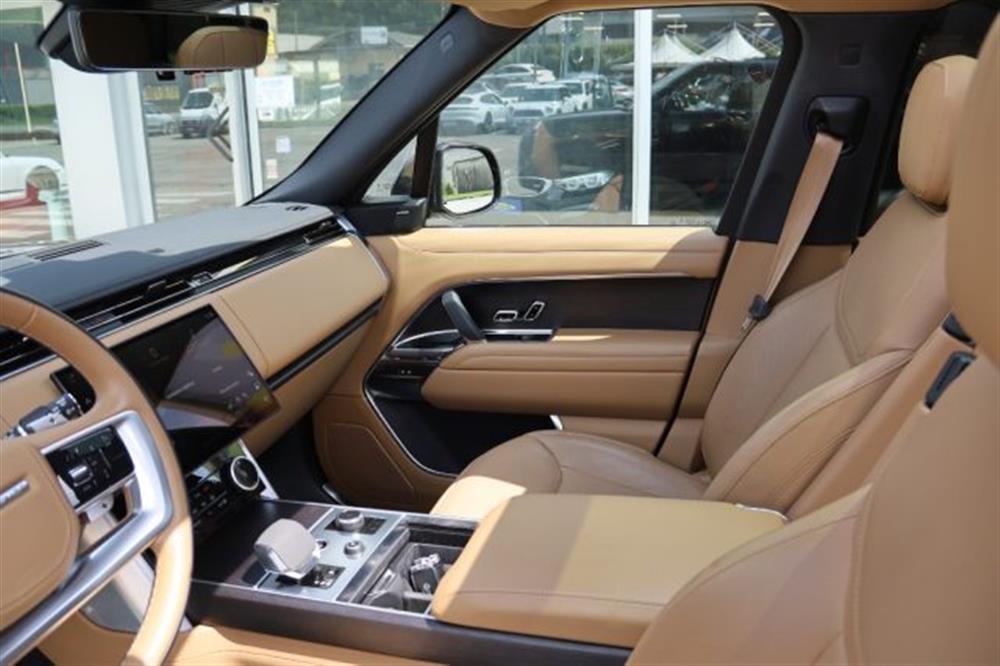 Range Rover Range Rover 3.0 I6 HSE LWB IVA E