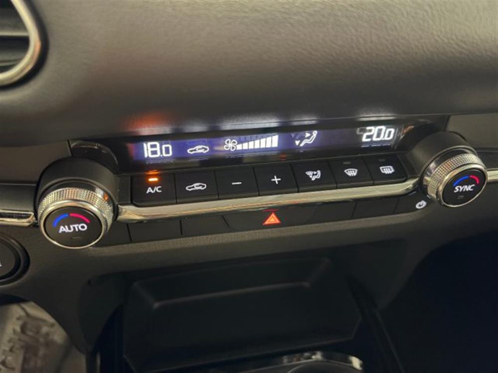CX-30 CX-30 ADVANTAGE 2.5BENZINA
