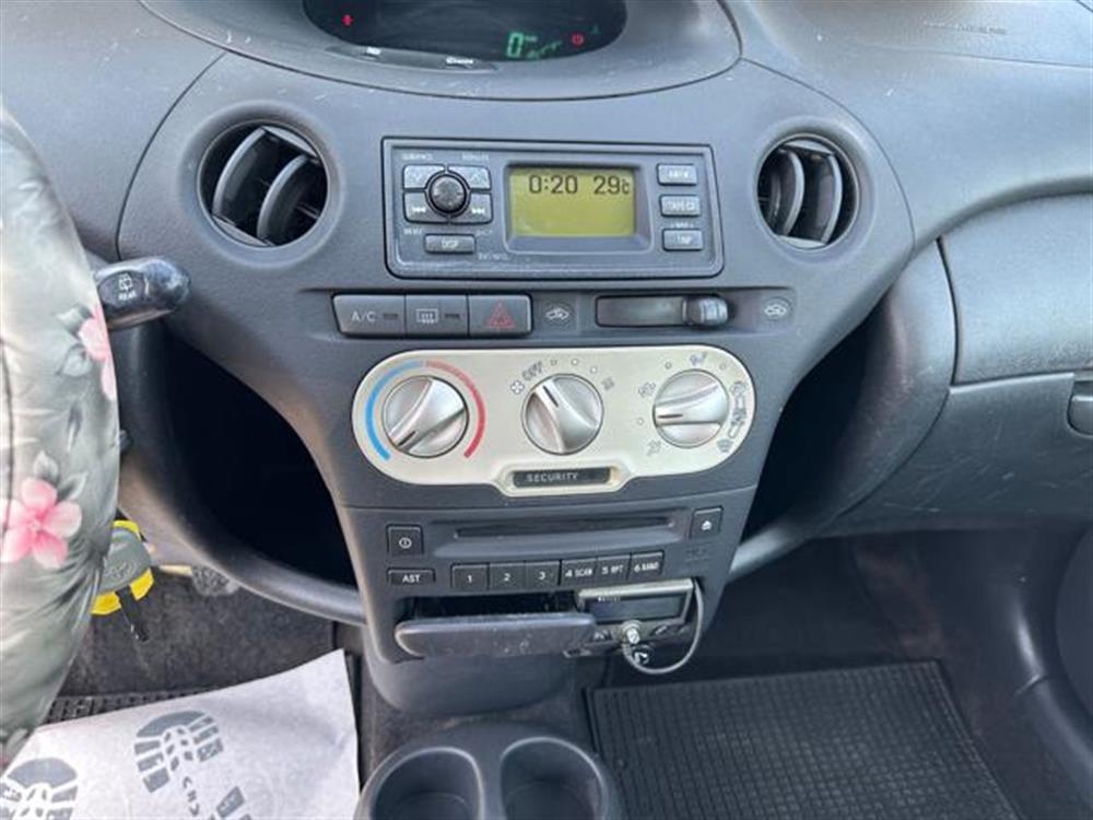 Yaris Yaris 1.4 tdi D-4D cat 3 p