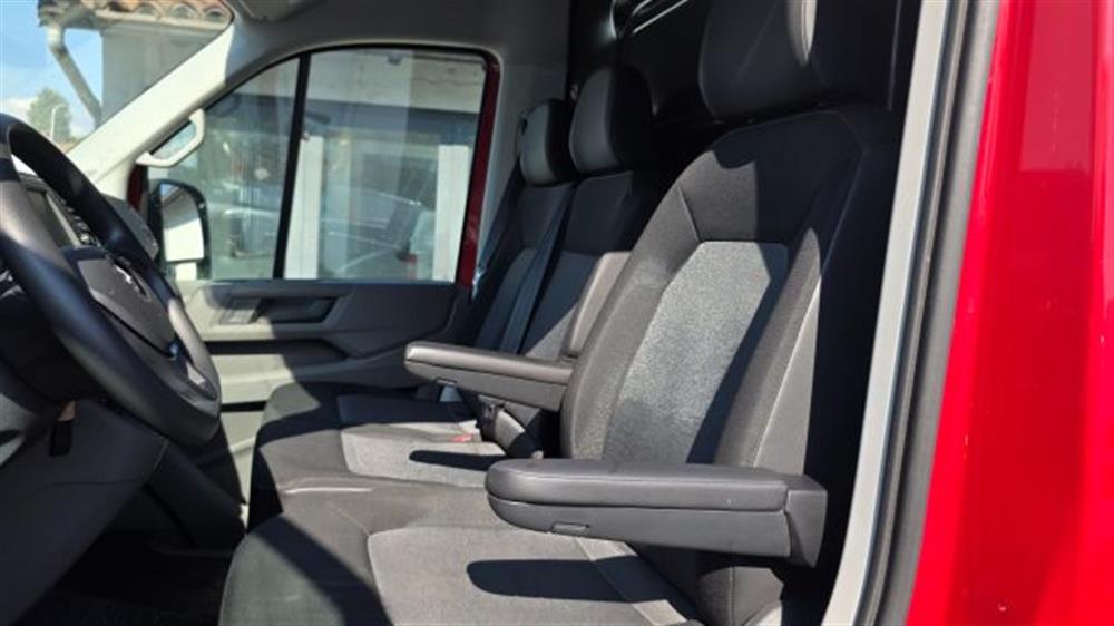 e-Crafter e-Crafter 35 136 CV Pl-TA Furg