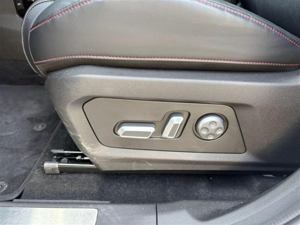 K3 K3 2.0 GPL DCT 4WD