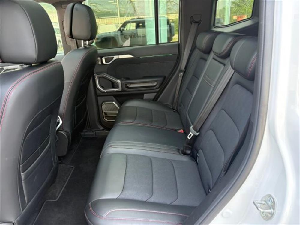 K3 K3 2.0 GPL DCT 4WD
