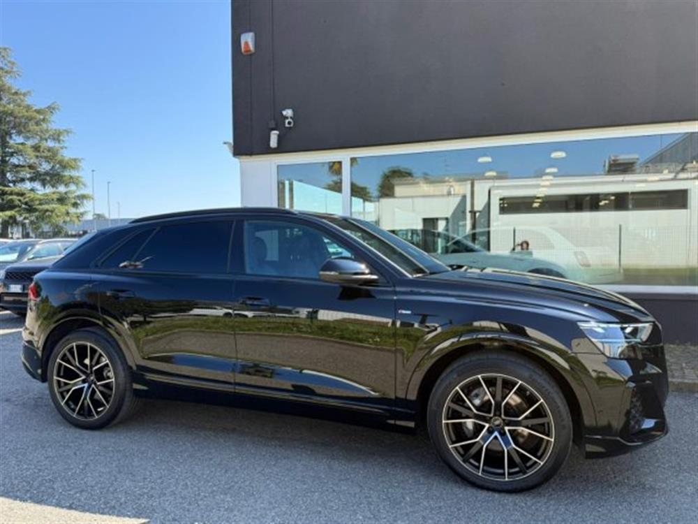 Q8 Q8 50 TDI 286 CV quattr