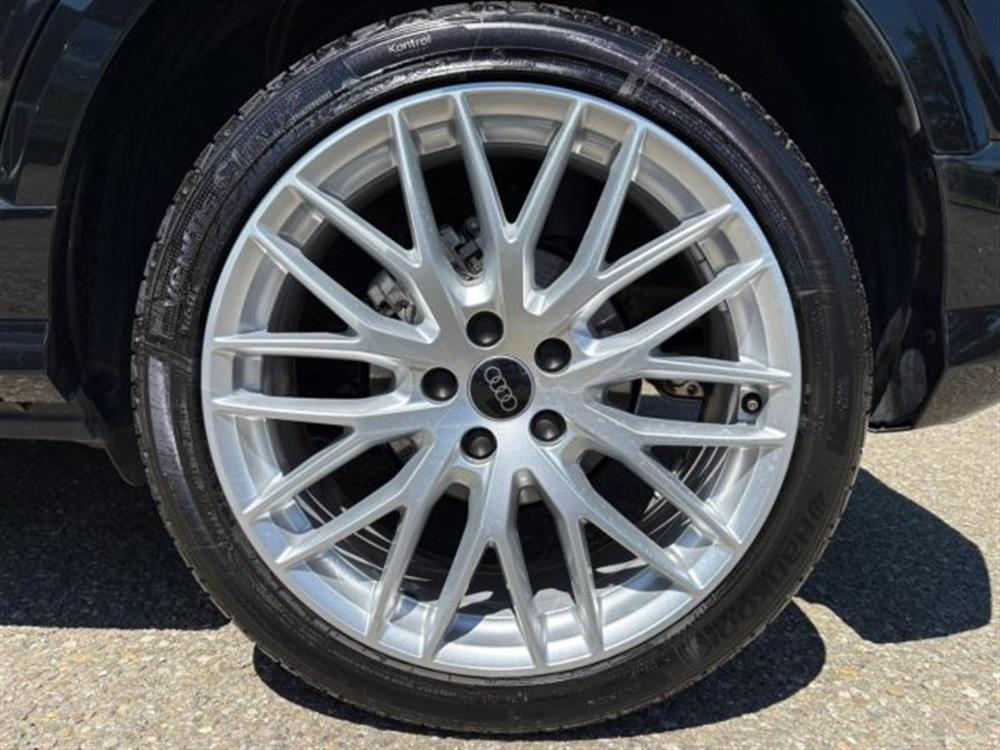Q2 Q2 35 TDI S tronic S li