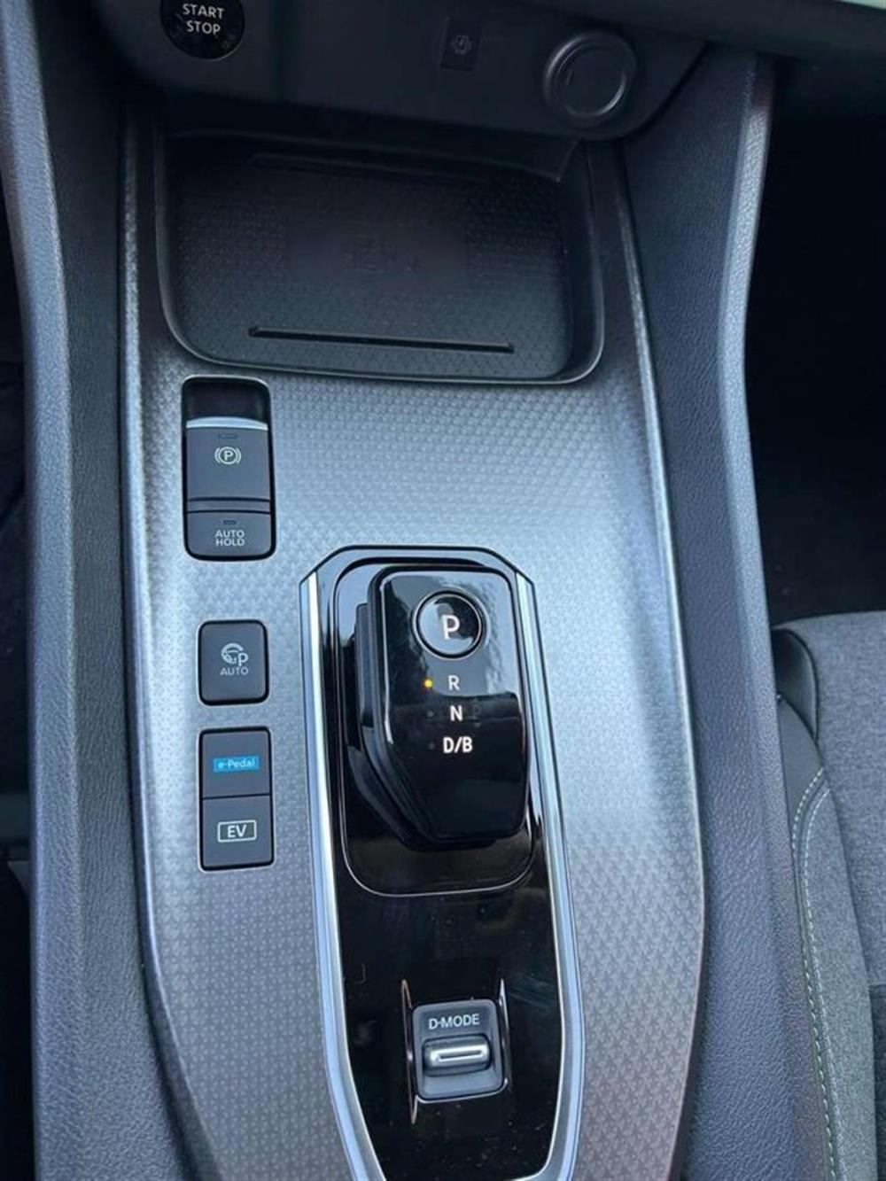 Qashqai Qashqai N-CONNECTA MHYB 140C