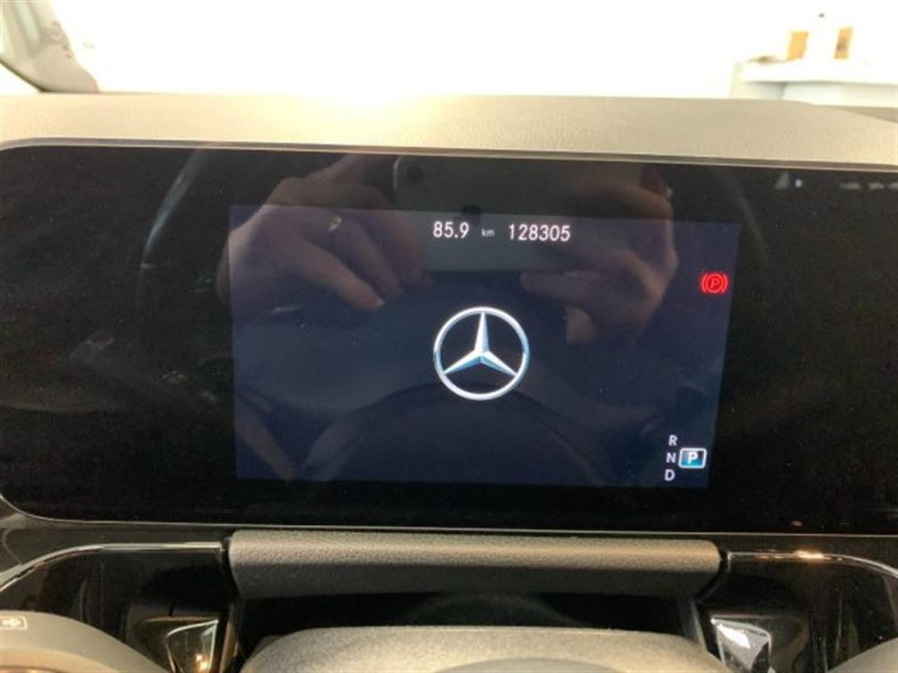 GLA 180 GLA 180 d Automatico Sport P