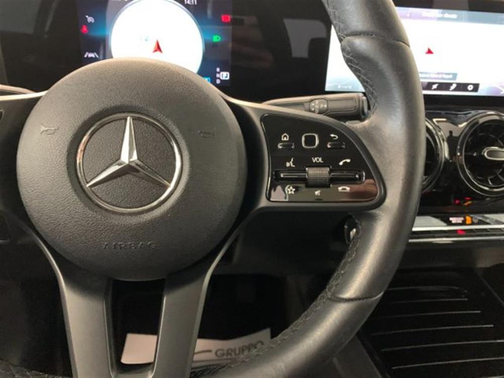 GLA 180 GLA 180 d Automatico Sport P