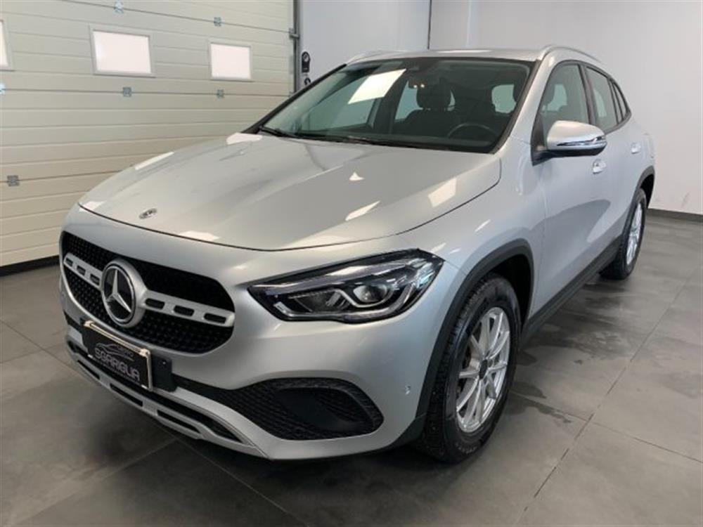 GLA 180 GLA 180 d Automatico Sport P