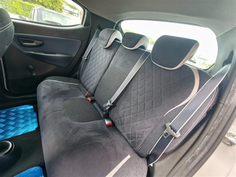 Ypsilon Ypsilon 1.2 69 CV 5 porte My